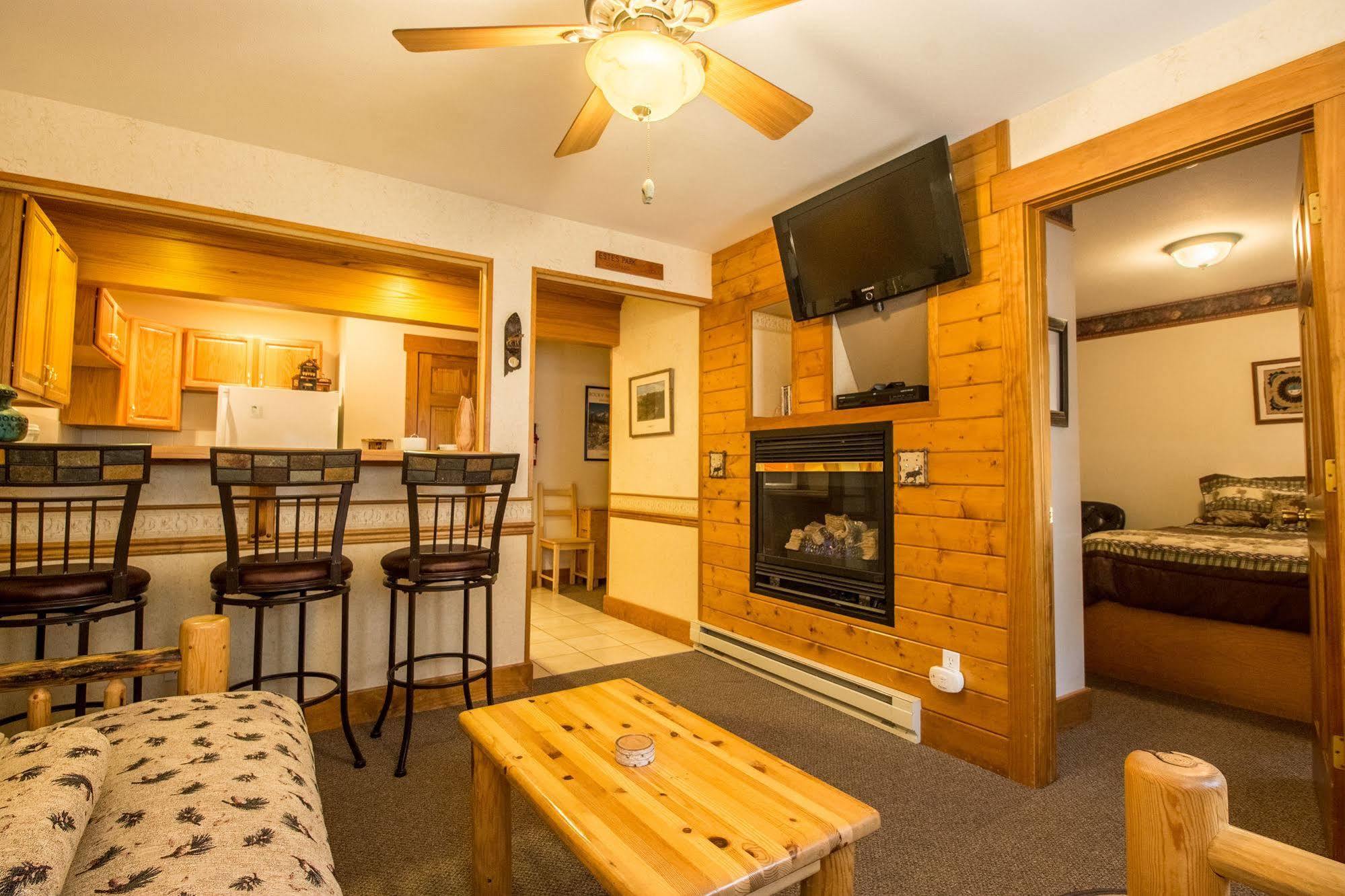 Marys Lake Lodge Mountain Resort And Condos Estes Park Eksteriør billede